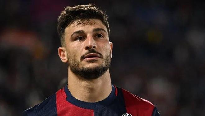 带领桑托斯成功逃离降级区，内马尔赛后动情落泪