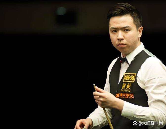 记者：于帕在穆西亚拉等3人续约后改变了自己的续约诉求