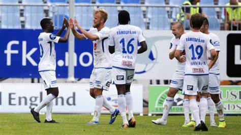 法甲争冠黑马2-1南特，豪取5连胜领跑，领先巴黎圣日耳曼4分