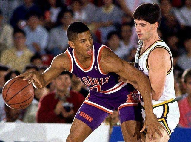 只是旁观者 只是旁观者