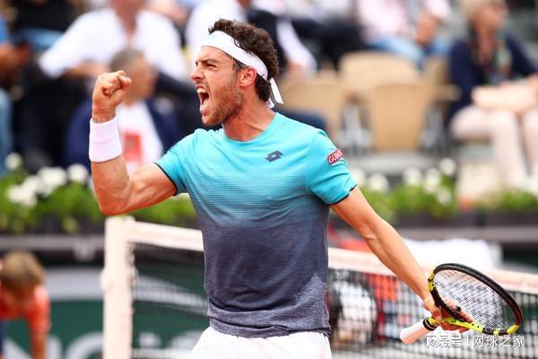 表现出色 表现出色