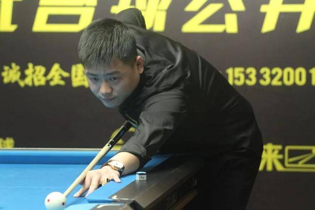 赛后的举动 赛后的举动